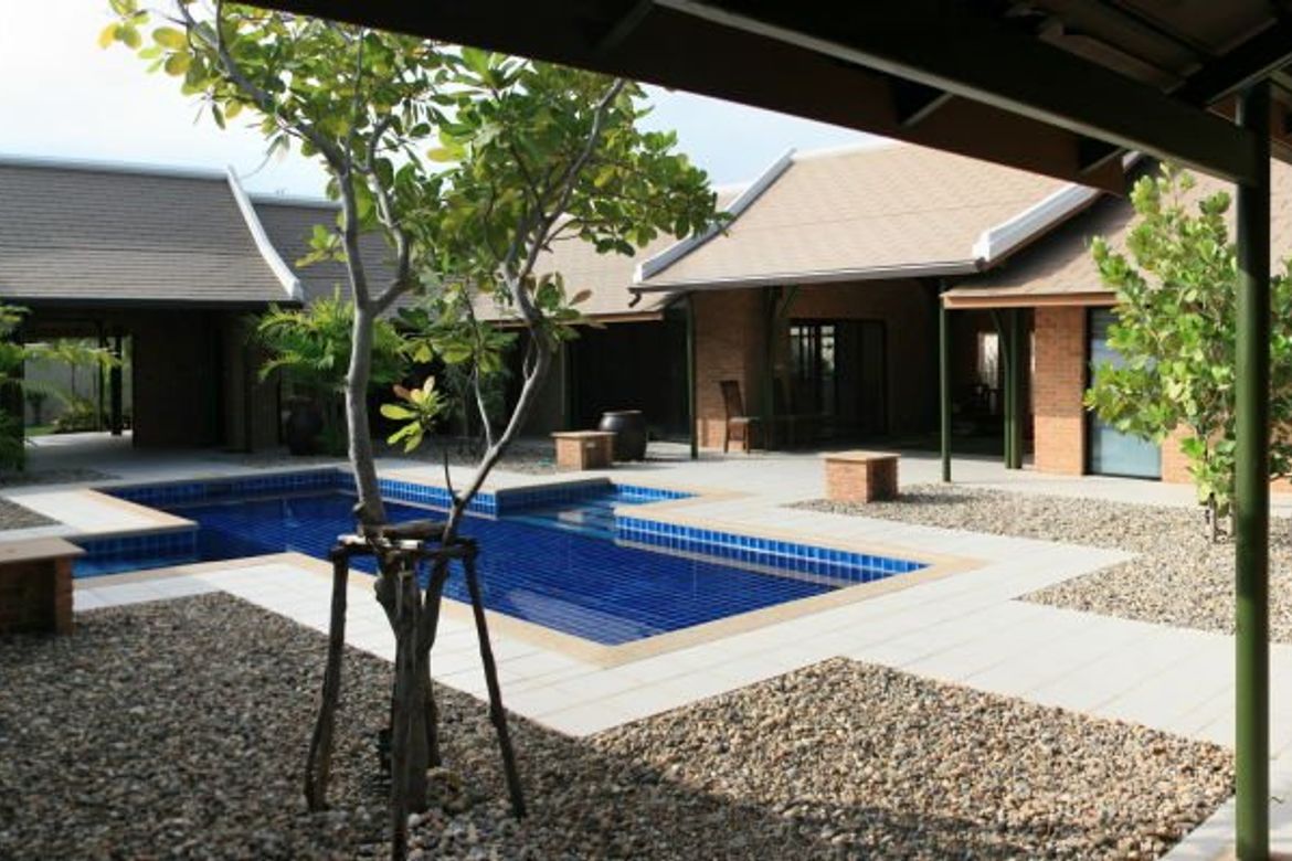 A resort style 3 bed house for rent or sale in San Sai in CM-P-PHR042