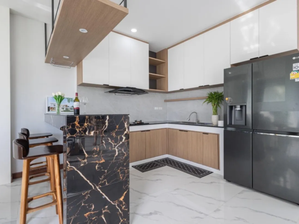 Chiangmai Real Estate: 3-Bed Luxury Home for Sale-CMP-348