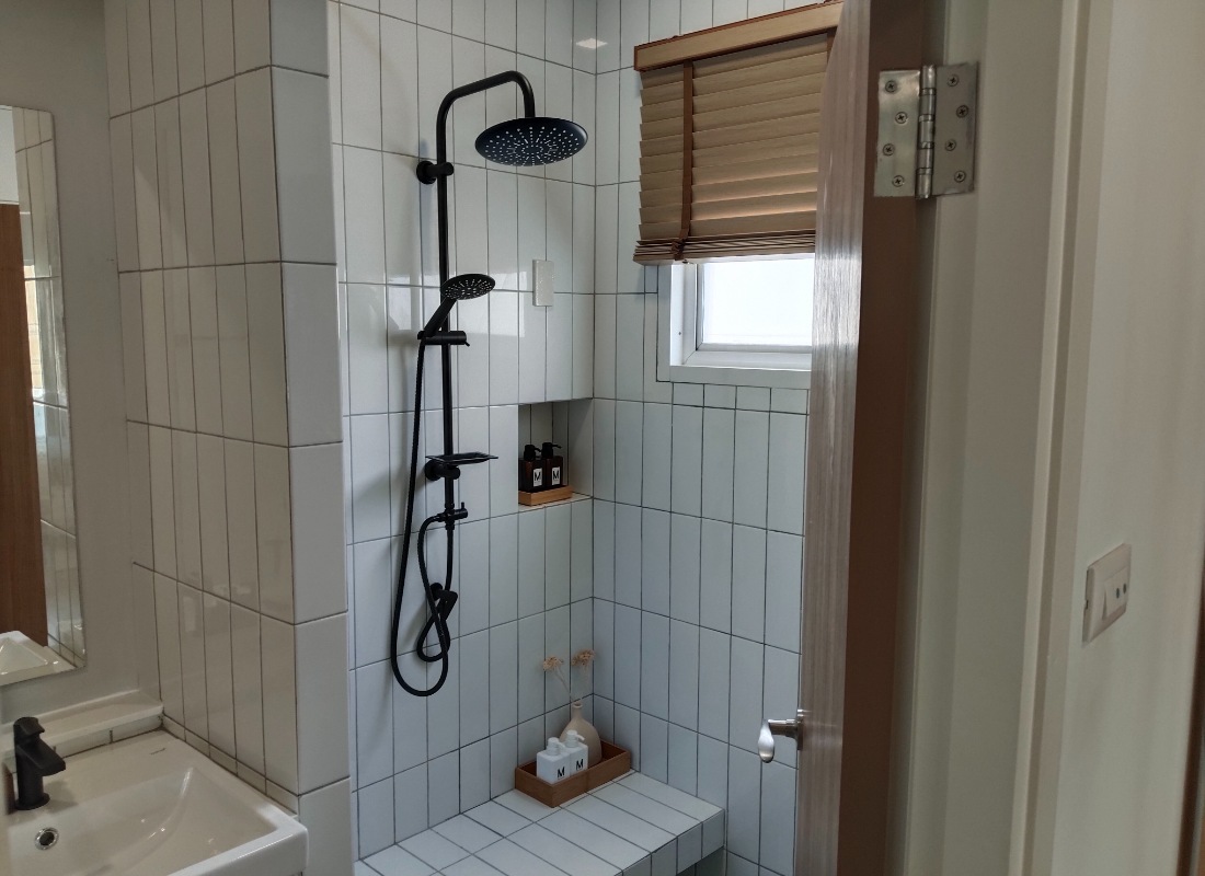 Modern L Type House for Sale with Chiang Mai Properties-CMP-382