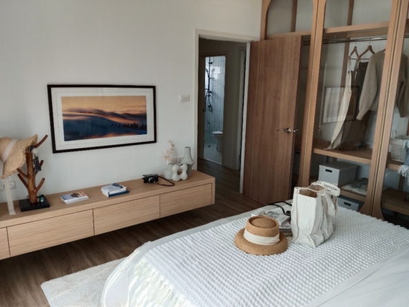 Modern L Type House for Sale with Chiang Mai Properties-CMP-382