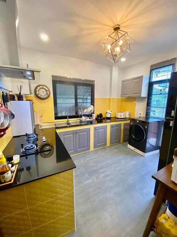 Chiang Mai Real Estate: 4-Bedroom House for Sale in San Klang-CMP-385