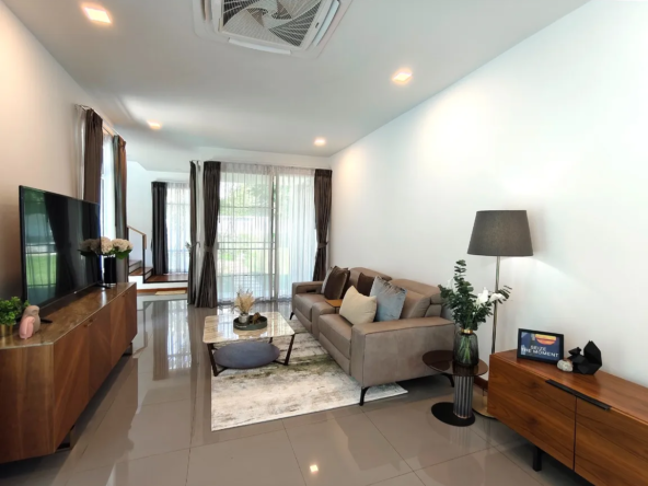 Luxury 4BR Pool Villa Chiang Mai | Hang Dong | For Sale-CMP-408