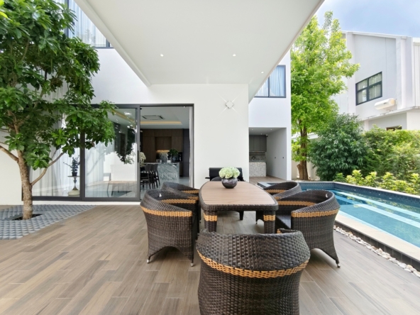 New 4BR Luxury Villa Chiang Mai | Hang Dong | For Sale-CMP-409