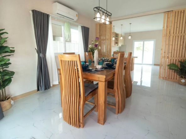 4 Bath Dream Home | Move-In Ready-CMP-47