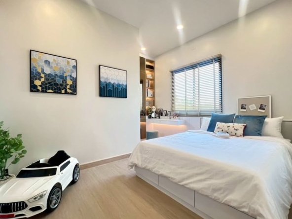4 Bathrooms