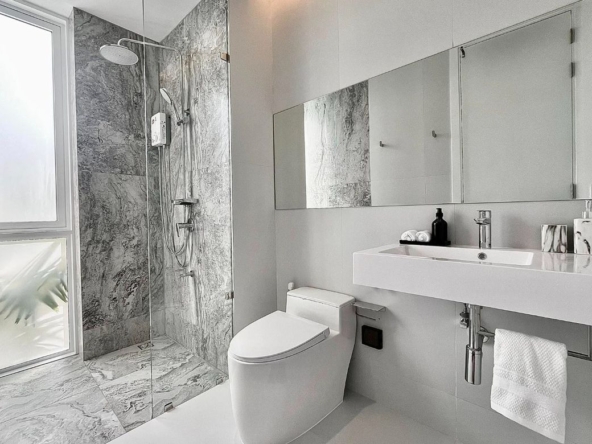 3Bathrooms