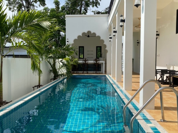 Brand new 6 bed house with pool for sale in Hang Dong