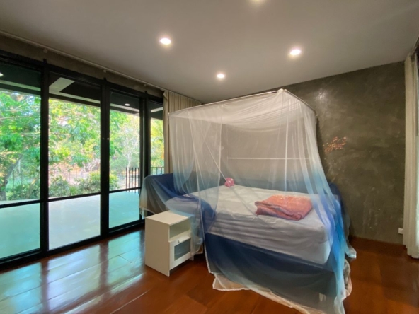 5 Bedroom House for sale-P-PHS1093