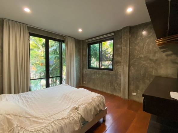 5 Bedroom House for sale-P-PHS1093
