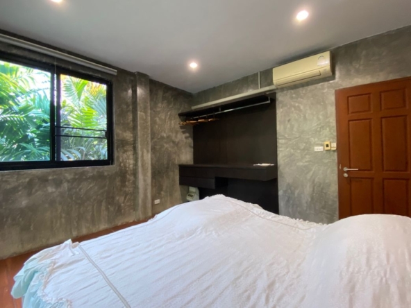 5 Bedroom House for sale-P-PHS1093