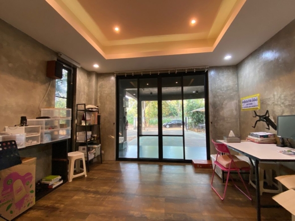 5 Bedroom House for sale-P-PHS1093