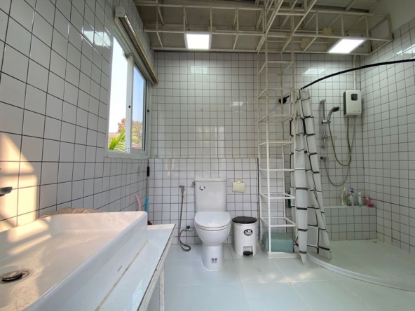 5 Bedroom House for sale-P-PHS1093