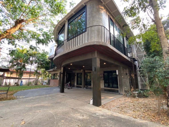 5 Bedroom House for sale-P-PHS1093