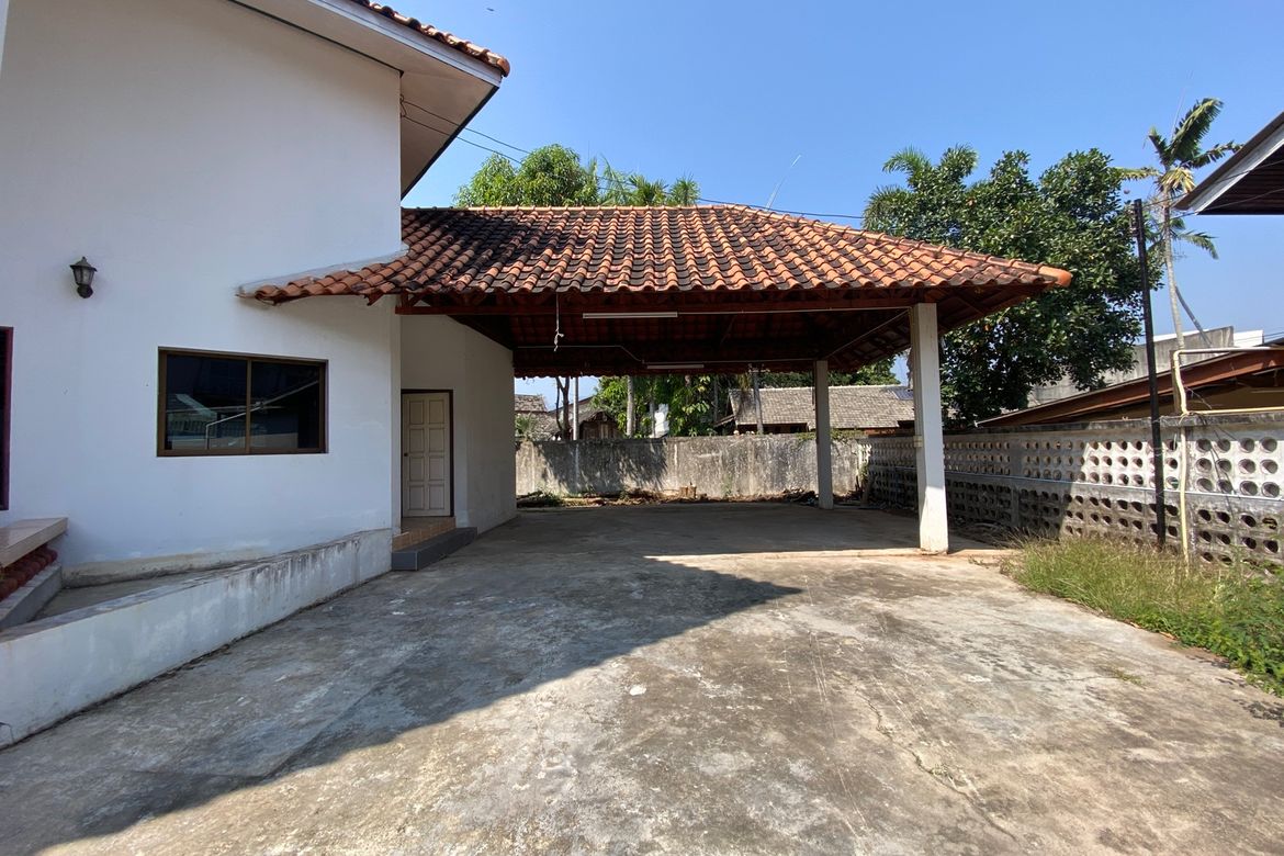 A stand alone house for sale near Chiang Mai Airport