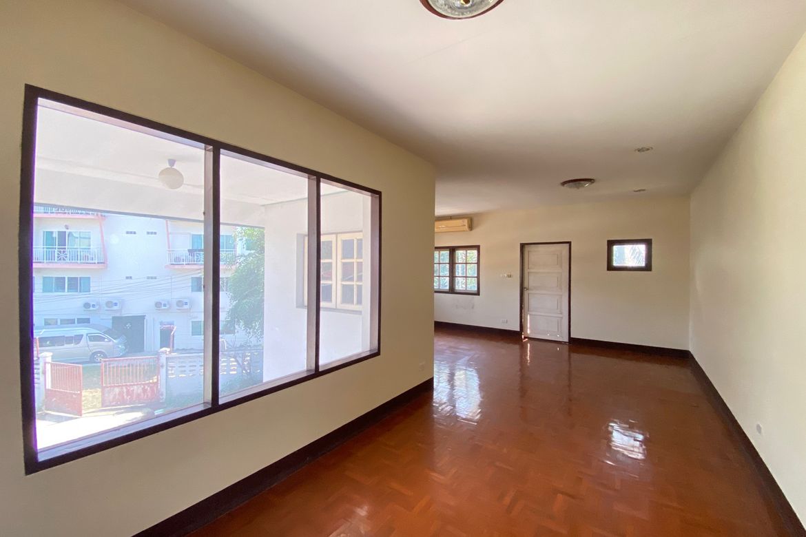 A stand alone house for sale near Chiang Mai Airport