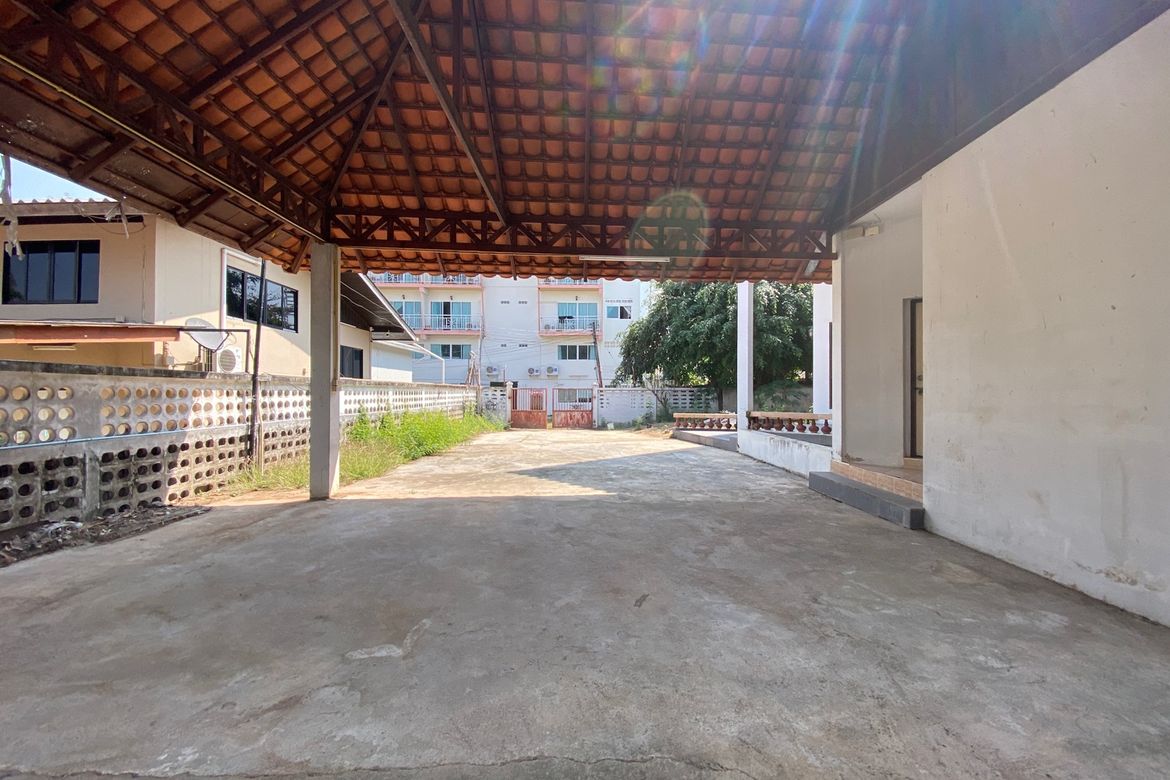 A stand alone house for sale near Chiang Mai Airport
