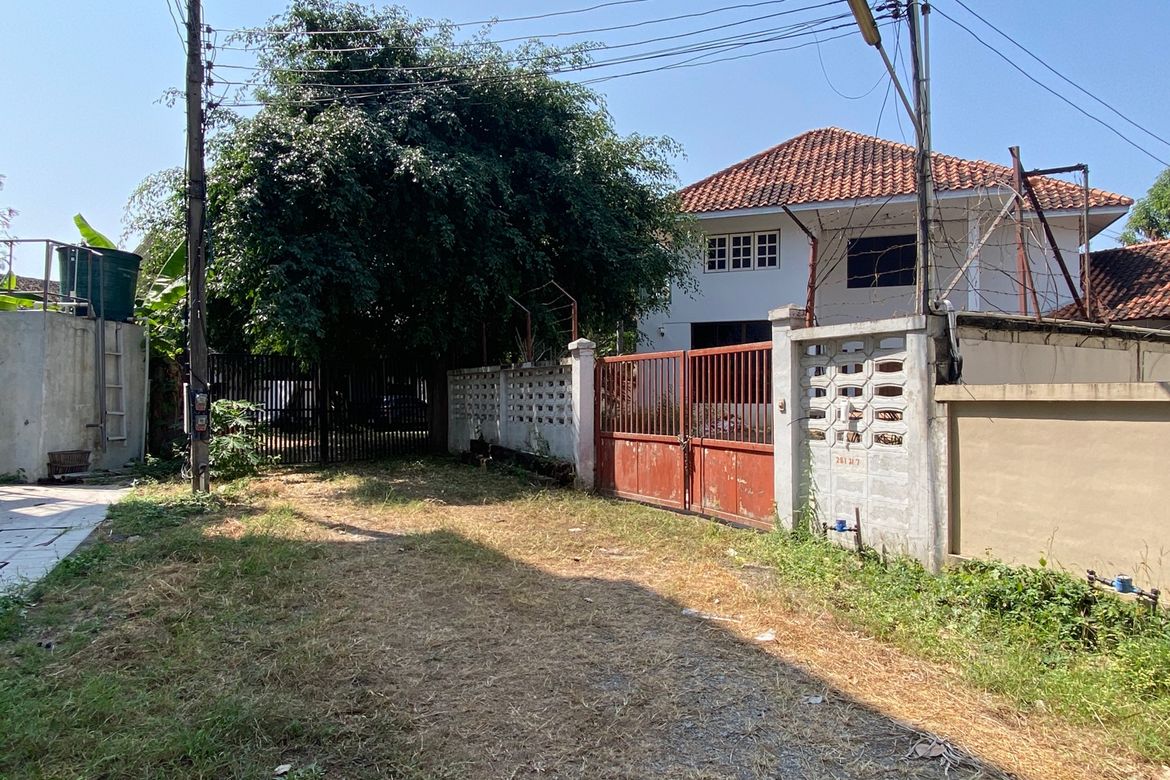 Chiang Mai-P-PHS1070