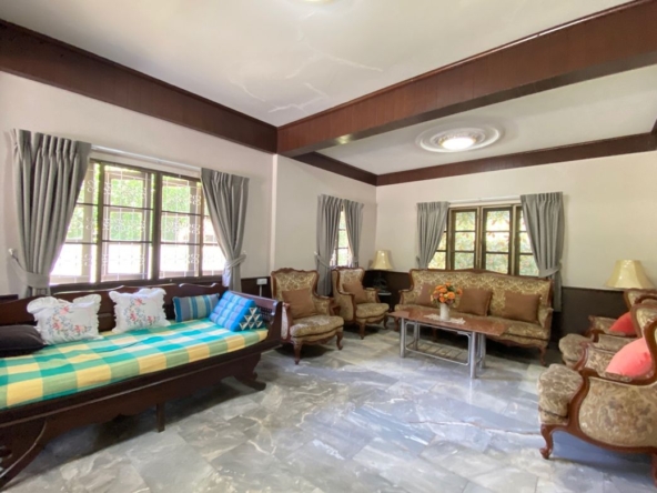 4 Bedroom House for sale-P-PHS1131