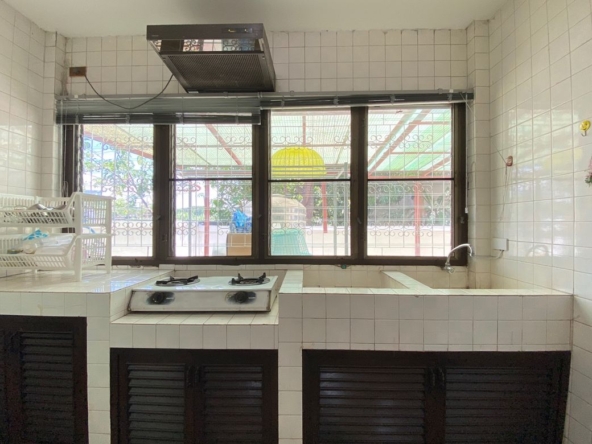 4 Bedroom House for sale-P-PHS1131