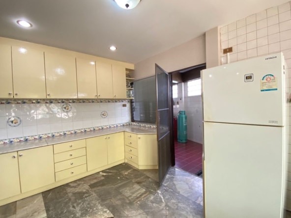 4 Bedroom House for sale-P-PHS1131