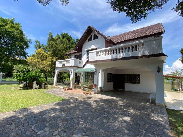 4 Bedroom House for sale-P-PHS1131