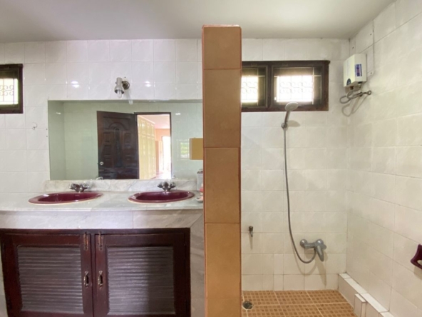 4 Bedroom House for sale-P-PHS1131