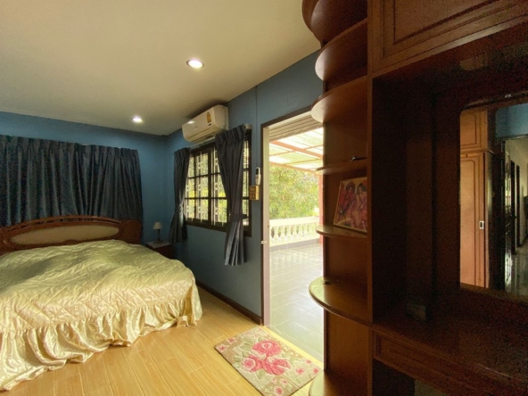 4 Bedroom House for sale-P-PHS1131