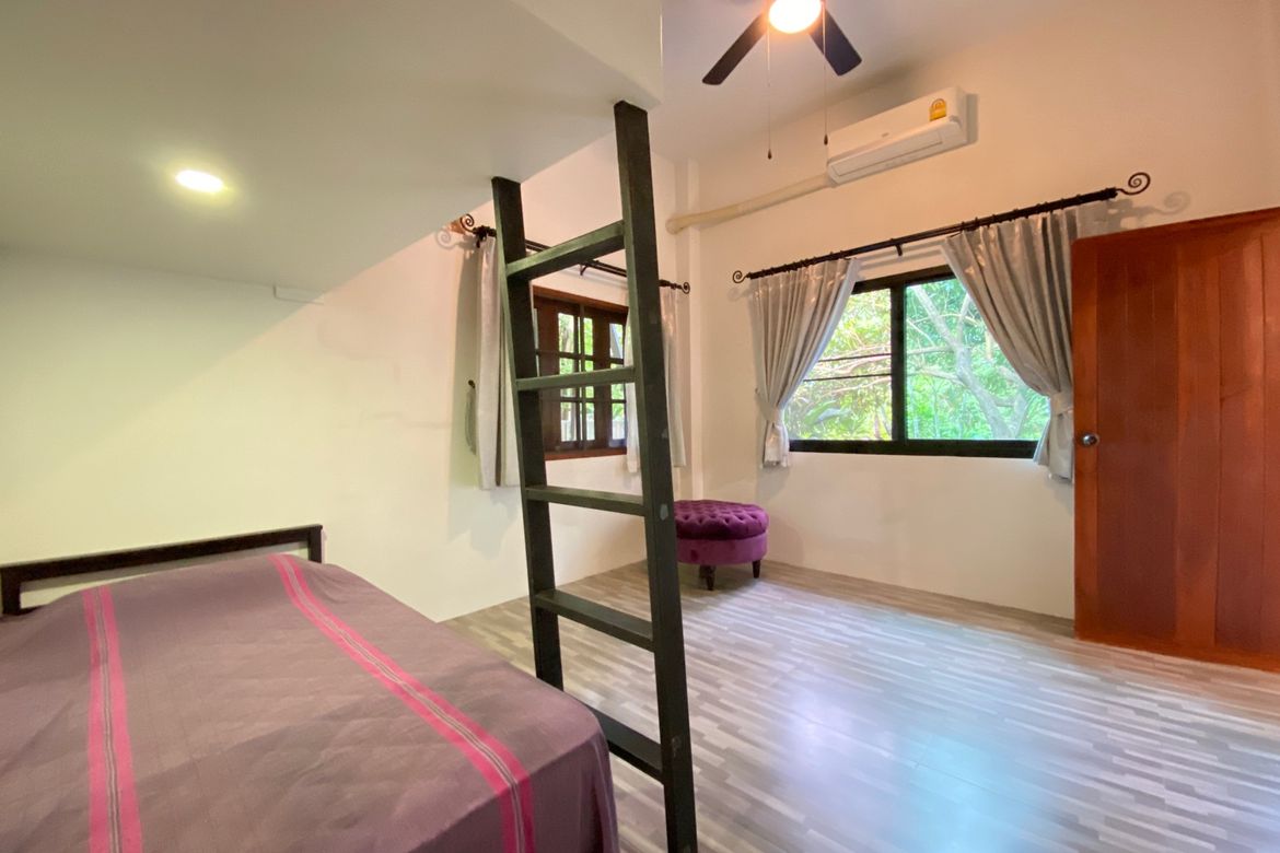 Muang Chiang Mai-P-PHS1155