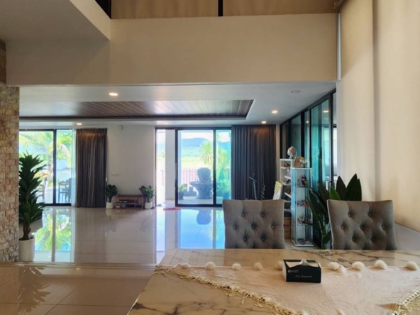 Modern style 4 bedroom house with pool for sale in San Kamphaeng