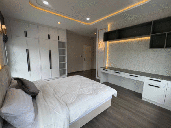 Mantana – San Sai 4 Bedrooms | 5 Bathrooms | 119 Sq.wah (ID:698HS)-MR-698HS