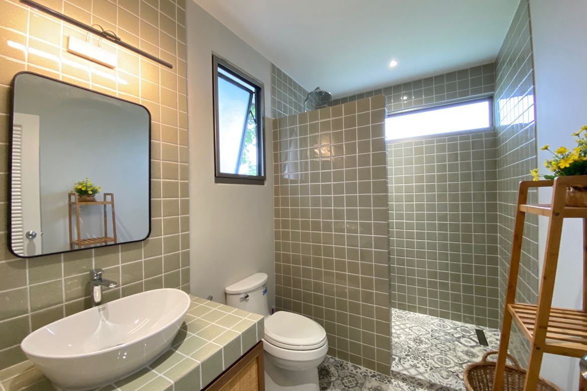 A unique pool villa for sale in Mae On