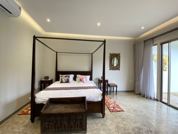 A unique pool villa for sale in Mae On