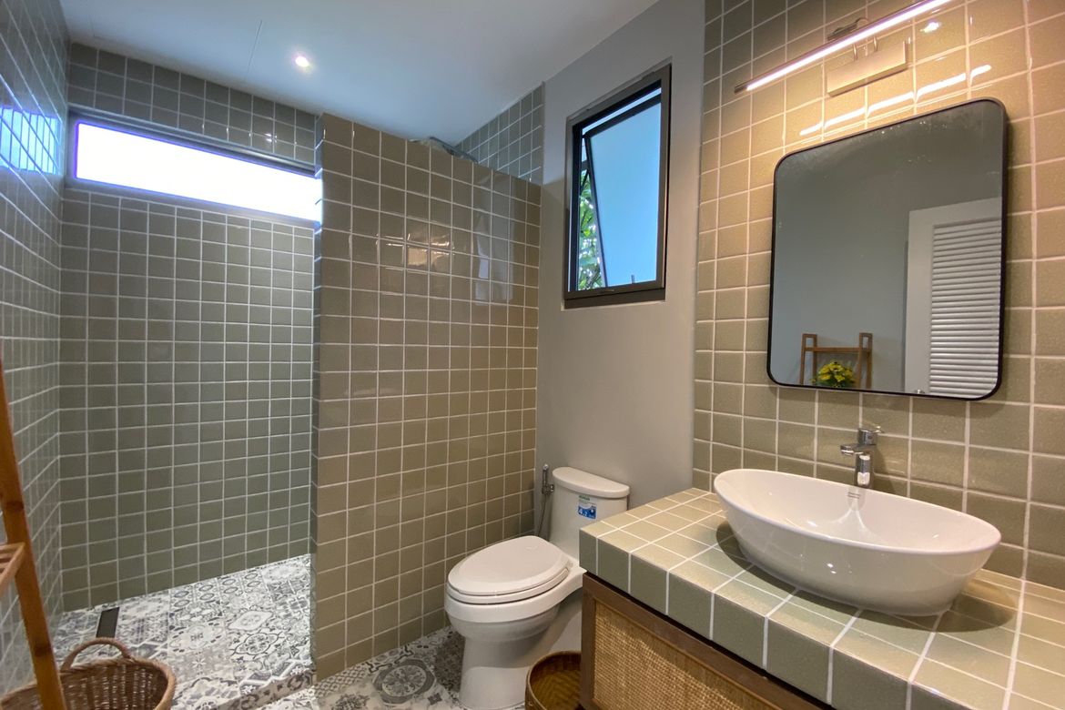 A unique pool villa for sale in Mae On