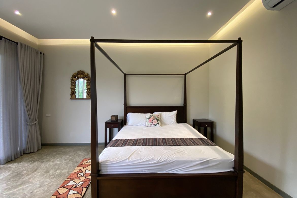 A unique pool villa for sale in Mae On