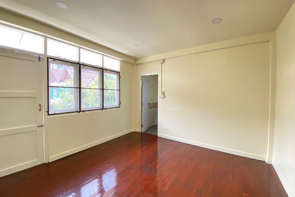 A family home for rent or sale in Muang Chiang Mai-P-PHS795