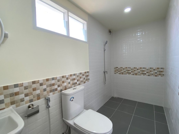 A family home for rent or sale in Muang Chiang Mai-P-PHS795