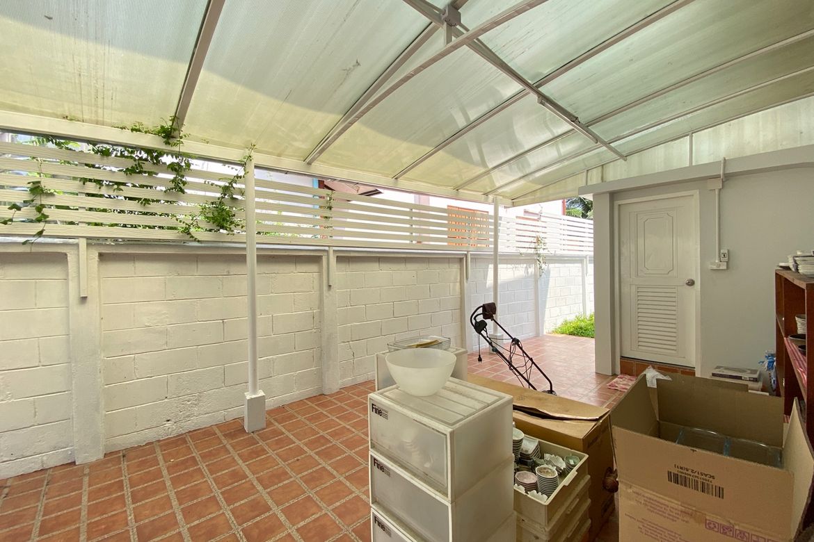 A family home for rent or sale in Muang Chiang Mai-P-PHS795