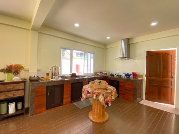 A family home for rent or sale in Muang Chiang Mai-P-PHS795