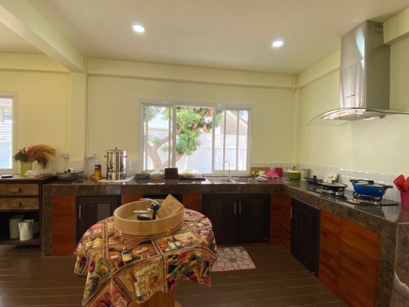 A family home for rent or sale in Muang Chiang Mai-P-PHS795
