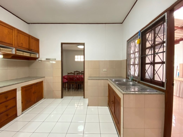 4 bed house for rent or sale in San Sai