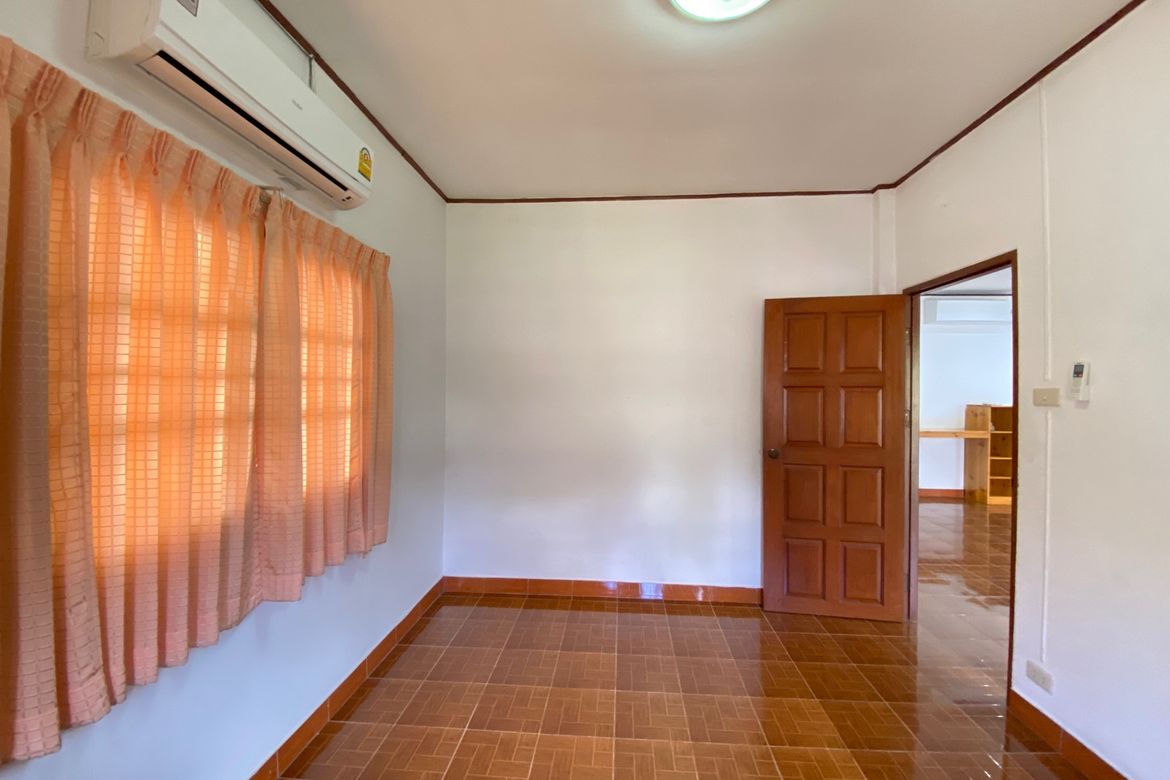 4 bed house for rent or sale in San Sai