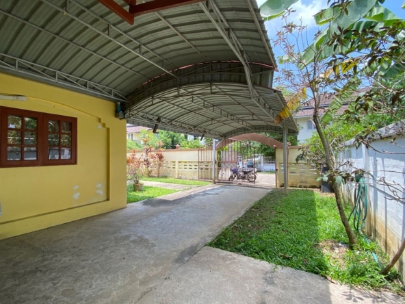4 bed house for rent or sale in San Sai