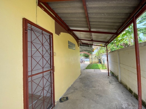 4 bed house for rent or sale in San Sai