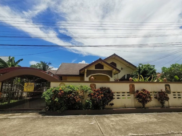 4 bed house for rent or sale in San Sai