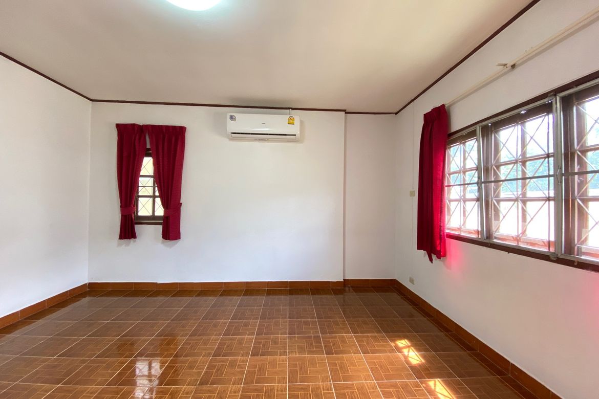 Chiang Mai-P-PHR799