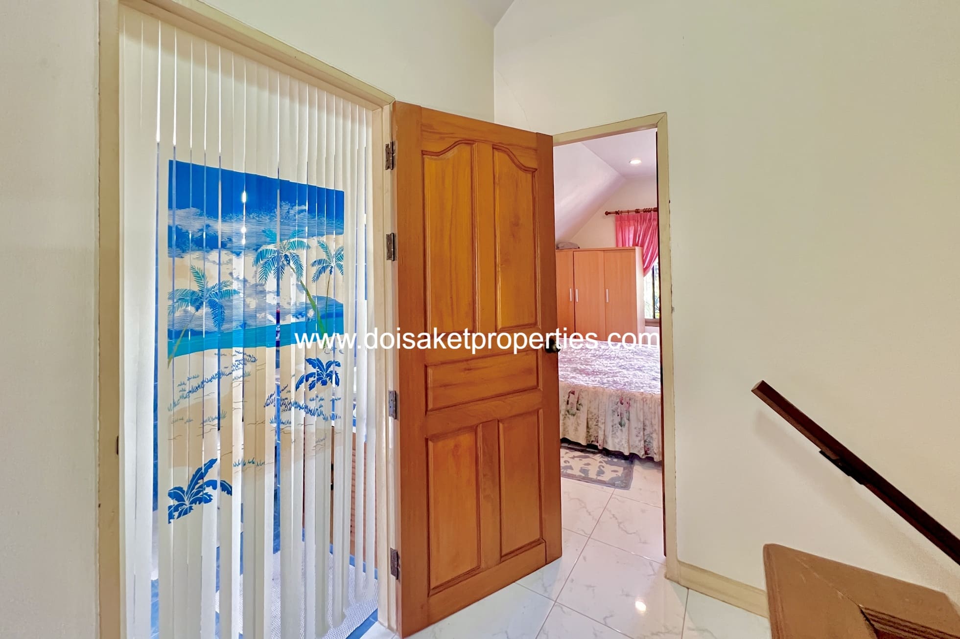 San Sai-DSP-(HS374-03) 3-Bedroom Family Home for Sale in Peaceful San Na Meng