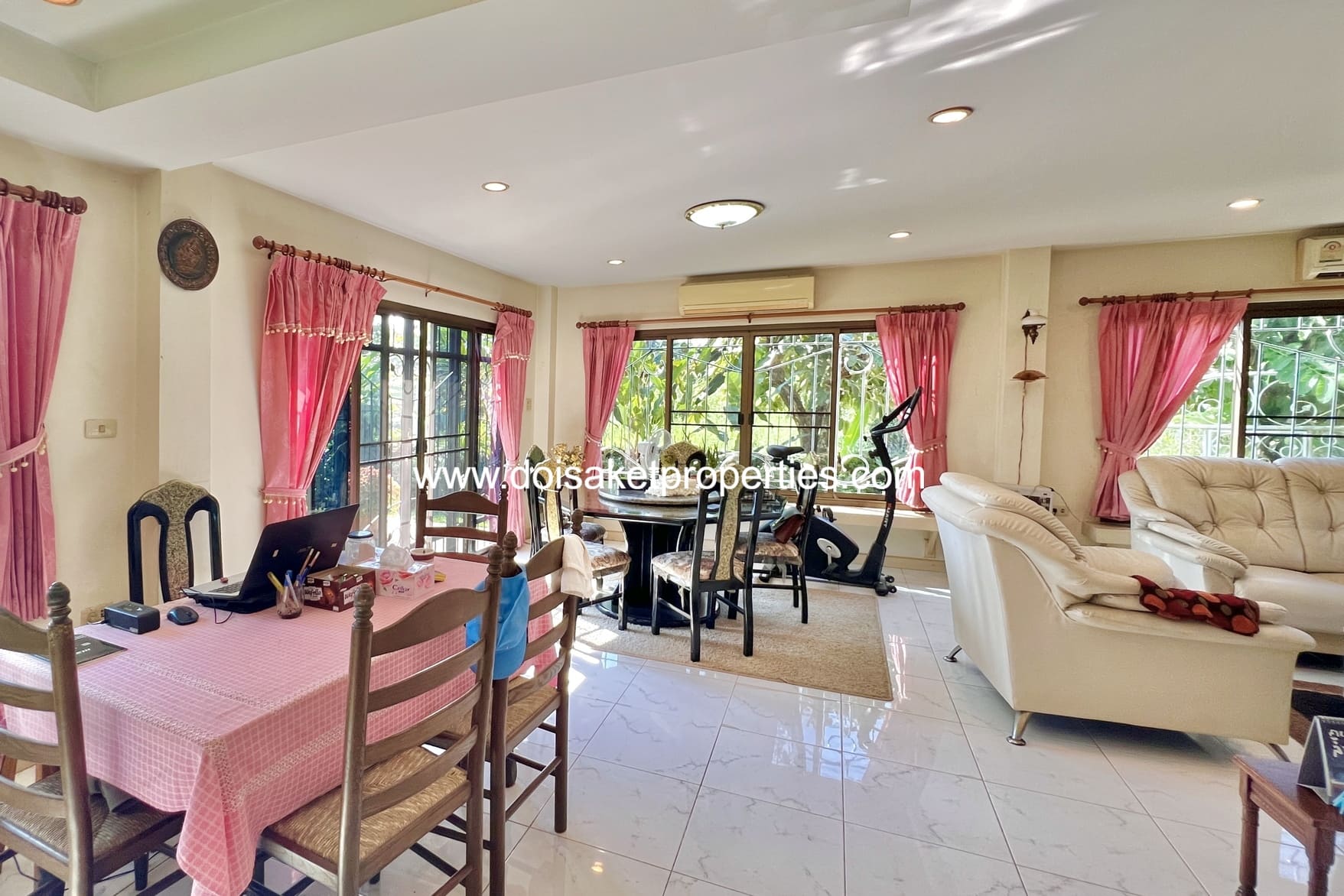 San Sai-DSP-(HS374-03) 3-Bedroom Family Home for Sale in Peaceful San Na Meng