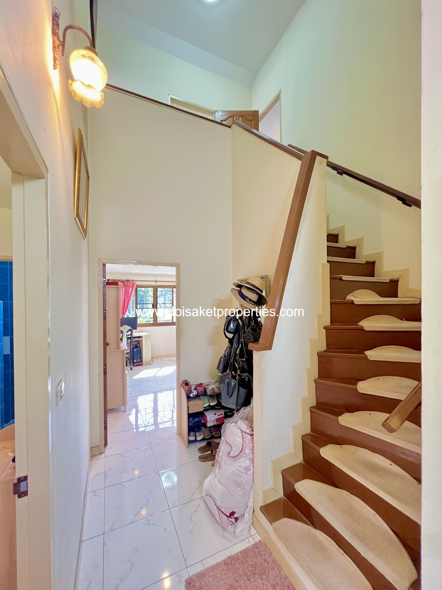 San Sai-DSP-(HS374-03) 3-Bedroom Family Home for Sale in Peaceful San Na Meng