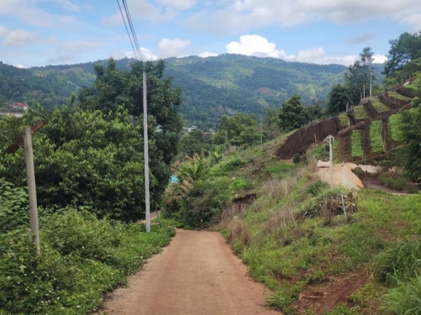 360 degrees mountain view for sale in Mae Rim