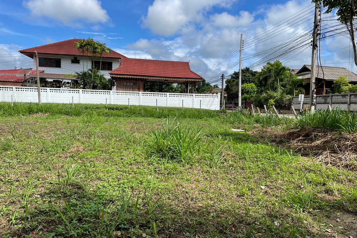 Beautiful 2 rais plot of land for sale in Mae Rim-P-PLS831